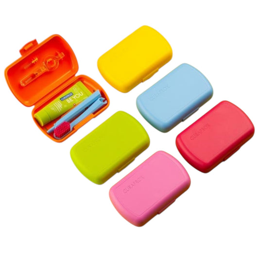 CURAPROX TRAVEL SET KIT CEPILLO DENTAL DE VIAJE CON GEL DENTAL 5ML